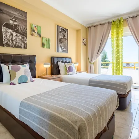 Star Paradise Armação de Pêra