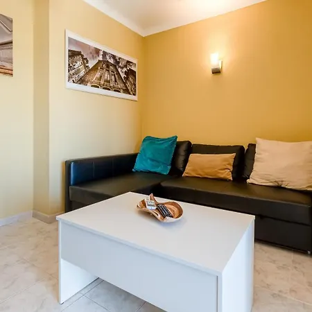 Star Paradise * Армасан-де-Пера